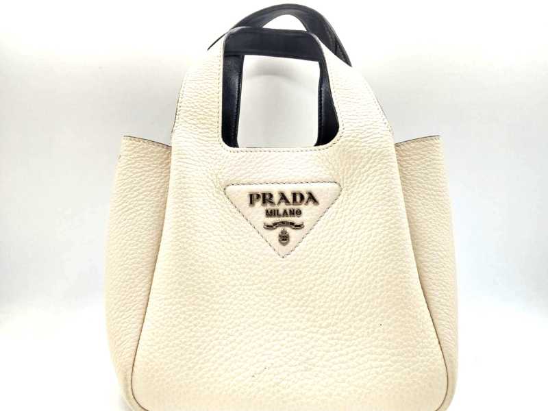 プラダ買取　ハンドバッグ